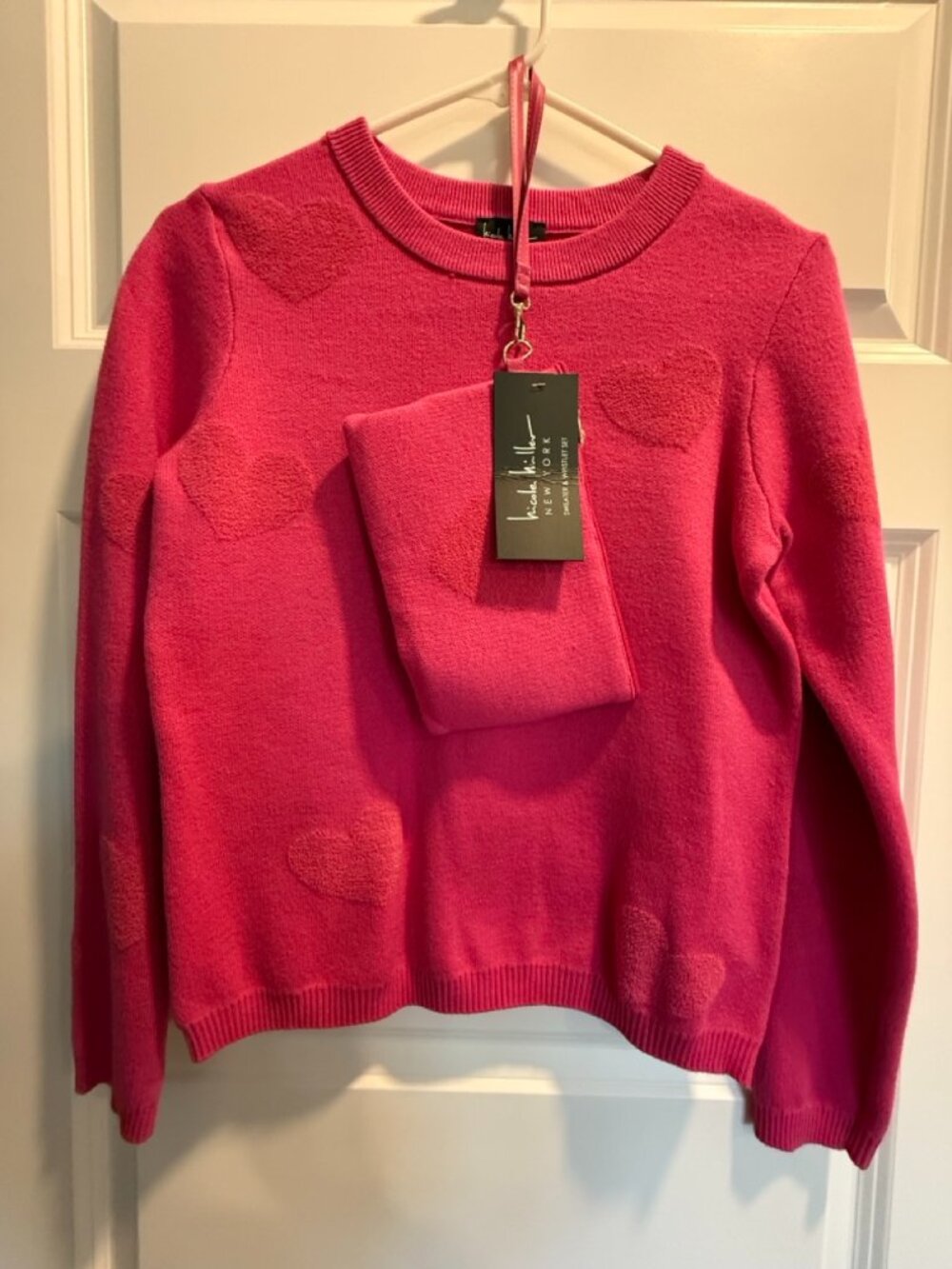 Nicole Miller crewneck sweater and matching wristlet set